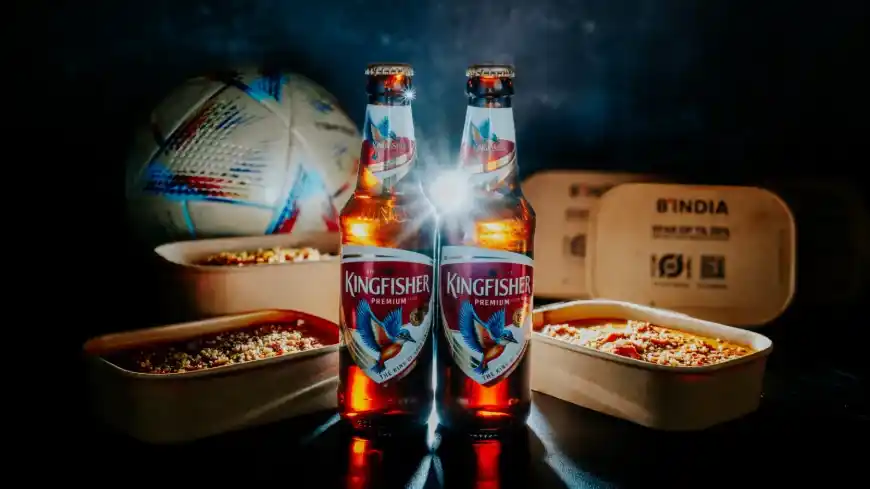 World Cup Deal med takeaway, Kingfisher øl og fodbold